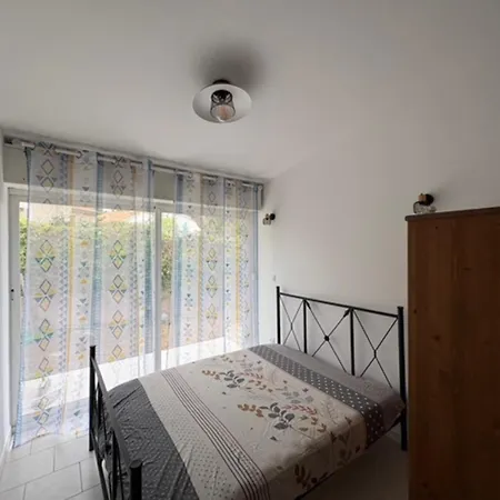 Tous Conforts Avec Piscine Privee Et Acces