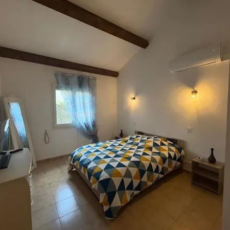 Tous Conforts Avec Piscine Privee Et Acces