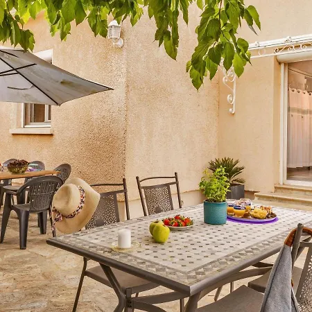 Villa Tous Conforts Avec Piscine Privee Et Acces