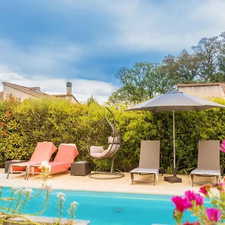 Tous Conforts Avec Piscine Privee Et Acces * Червионе