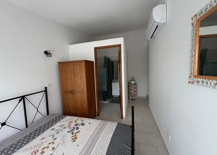 Tous Conforts Avec Piscine Privee Et Acces Villa *