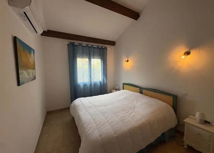 Tous Conforts Avec Piscine Privee Et Acces Villa